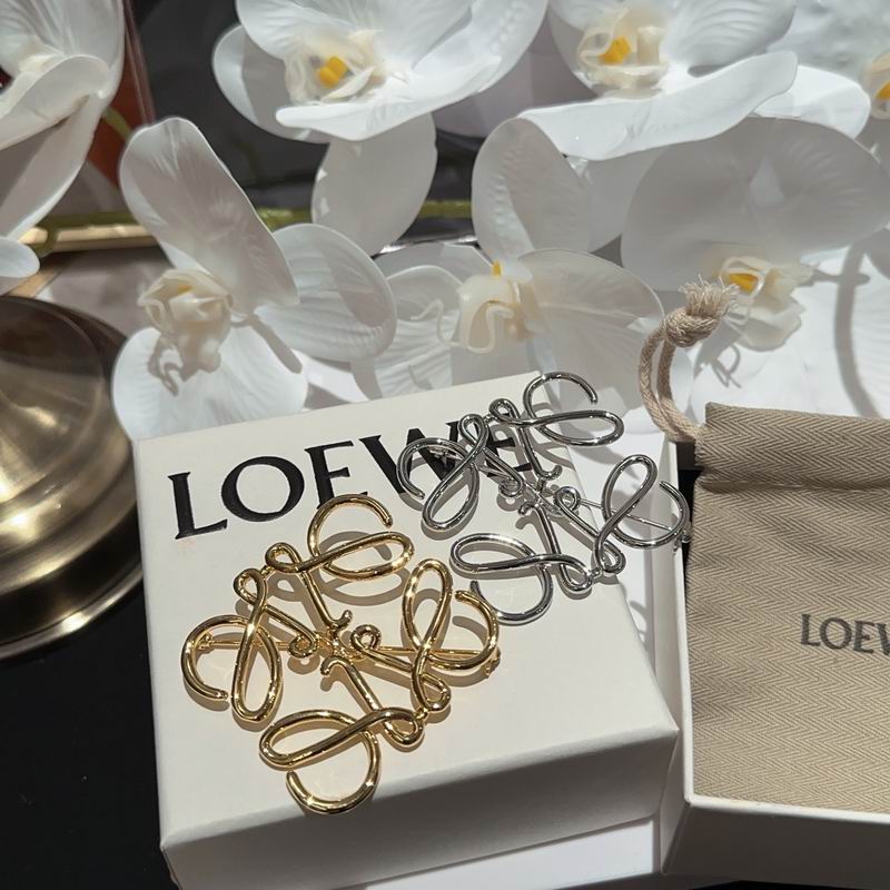 Loewe brooch 11lyw8